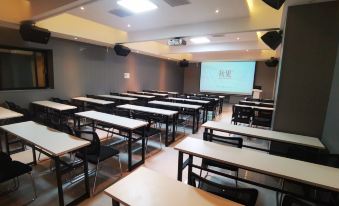 Shenzhen Exhibition Center Shixia Subway Station TRUE GO Hotel x