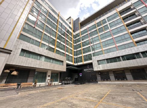 Bizotel Premier Hotel & Residence