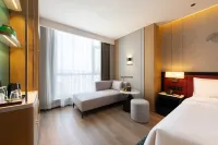 喬治莫蘭迪飯店（威海火炬八街國際海水浴場店）