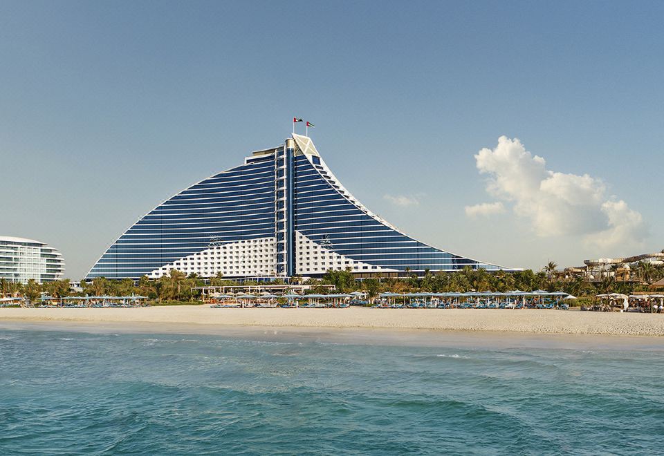 Jumeirah Beach Hotel Dubai