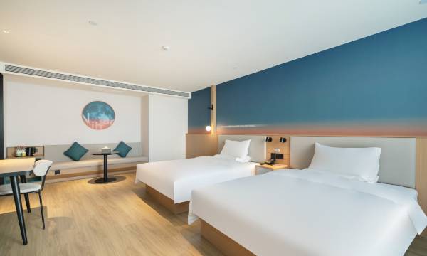 Ni Hao Hotel (Yantai Penglai Pavilion Scenic Area Penglai-Changdao Passenger Port)
