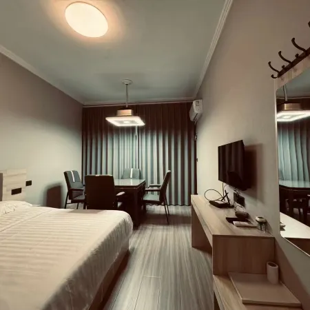 Taojiang Zhuhai Bay Hotel