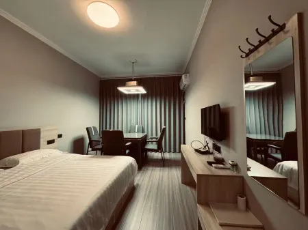 Taojiang Zhuhai Bay Hotel