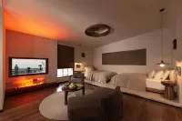 Sanji Liulu Holiday Homestay in Shangri-La City (Dukezong Ancient City Store) - spa