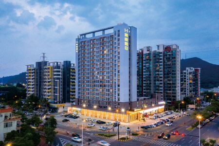 Mehood Holiday (Foshan Qinghui Garden Shunde OCT Harbour Plus)