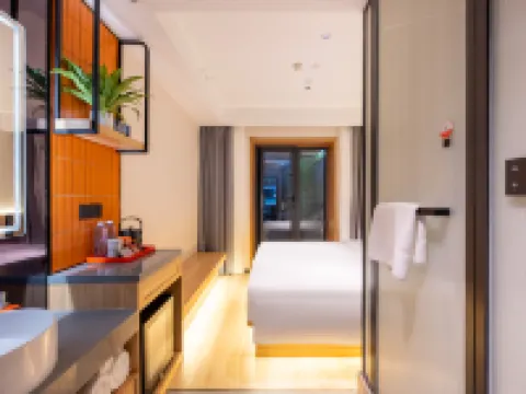 Jewel Orange Hotel Hotels near Chongwen Elementary School