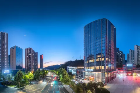 HUAKAI HOLIDAY HOTEL
