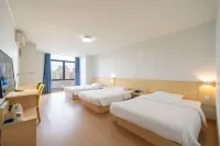 7Days Inn Chain Hotel (Taicang Shanghai East Road Wanda Plaza)