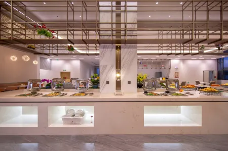 Yujingtan Intercontinental Hotel Tengchong Отели в г. Тенчун