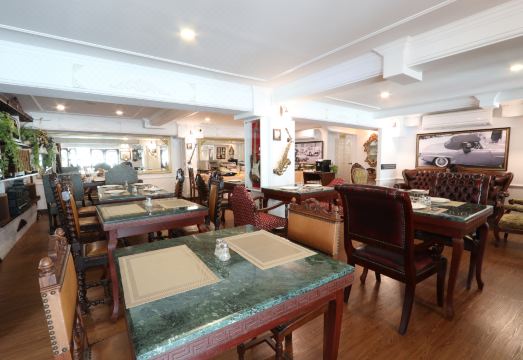 시암 샹젤리제 유니크 호텔