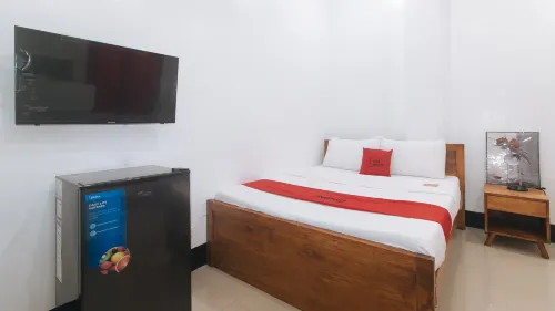 RedDoorz @ Socor Pension House Iligan City Hotels in Iligan City