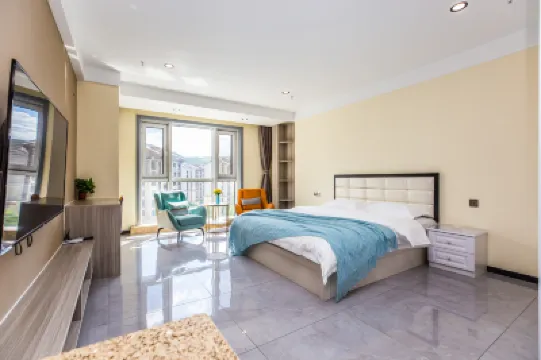 Qiyun Homestay (Chengde High-speed Railway South Station) Hotel a 