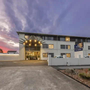 JetPark Hotel Rotorua Hotels near Redwoods - Whakarewarewa Forest