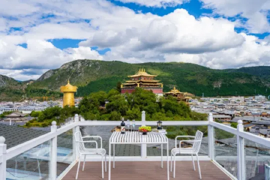 Shangri-La Yunbian View Homestay