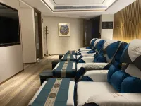 Lavande Hotel (Shaoguan Bishui Huacheng) - spa