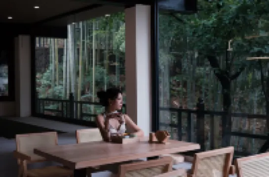 Zhi Yue·Bamboo Grove | Anji Private Hot Spring Designer Boutique Accommodation