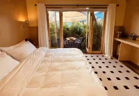 Chill Hotel Hotels in Eryuan