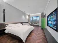 Weinan Taihe Hui Hotel (Wuyue Plaza Branch near North High-speed Rail Station)