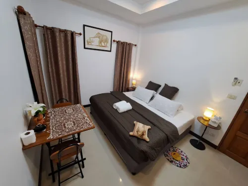 Bluepool Villa Pattaya Hotels in Sattahip