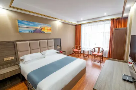 Renaissance Hotel Отели рядом с достопримечательностью «Filial Piety Culture Park»