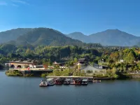 Wenzhou Taishun Art Museum Hotel - Romantic