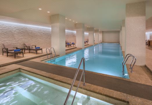 대안탑 야경 이미지