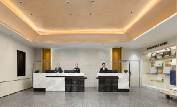 Atour Hotel Shenzhen Futian CBD Gangxia North Subway Station