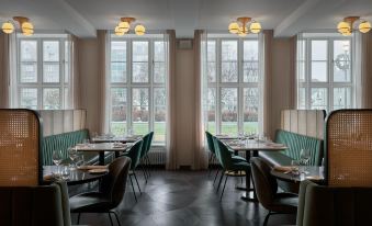 Iceland Parliament Hotel, Curio Collection by Hilton