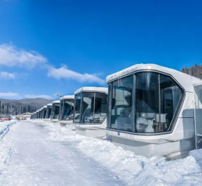 Zhongyang RV Hotel Hotels in China's Snow Town