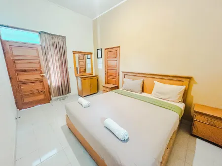 Lembah Rinjani Villa & Resto Syariah by Ecommerceloka