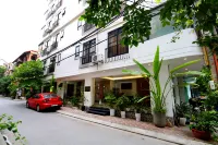 Lavender Building Ha Noi Capital Hotels in Giang Vo Convention Center