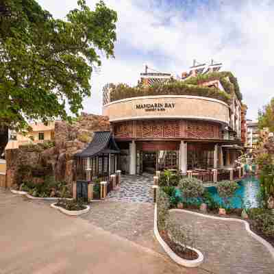 Mandarin Bay Resort & Spa Hotel Exterior