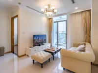 VINHOMES CENTRAL PARK LUXURY APARTMENT Hotels near كوان بِن تان