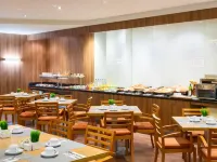 費里亞港飯店 瓦倫西亞 瓦倫西亞會展中心（Feria Valencia）附近的飯店
