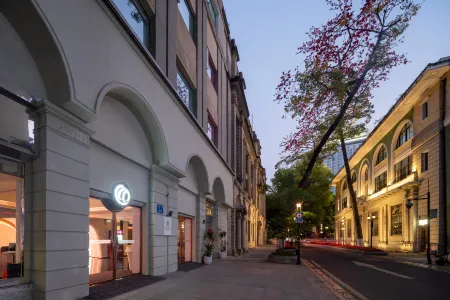 YEE HOTEL(SHANMIAM) Отели рядом с достопримечательностью «Laodian Museum»