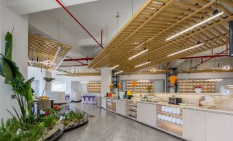 Merlinhod Hotel (Dali High-Speed Railway Station)