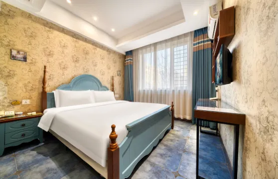 艾居連鎖酒店（蓋州中心醫院火車站）