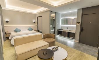 Qingyuan Qingyi Yunjing Resort Hotel