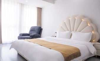 Guiyu Audio-Visual Hotel (Jiaomei Wanda)