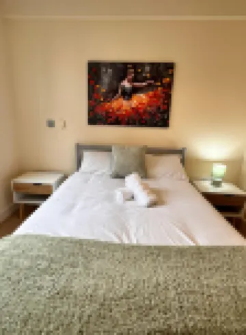 บ้านเดี่ยว 1 ห้องนอน 1 ห้องน้ำส่วนตัว ขนาด  ตร.ม. – เบอร์มิงแฮม ซิตี้ เซ็นเตอร์