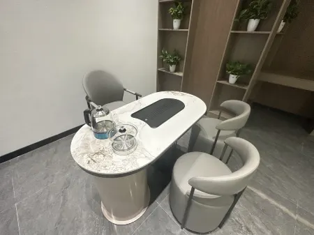 Na Impression Hotel, Zhuang Township, Long'an County Отели в г. Лунань