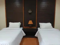 Huean Khum Resort