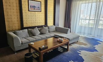 Tian Cheng Tai He Hotel