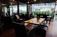KAYAN Hostel Hôtels à : 