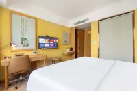 Yihai Hotel
