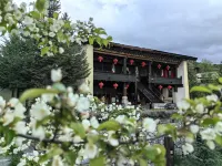 Banyan Tree Ringha Hotels in Shangri-La