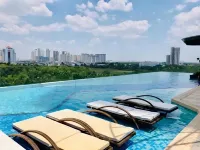 Luxury The Sun Avenue Apartment