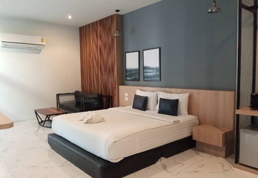 칠 D 리조트 외부 전경