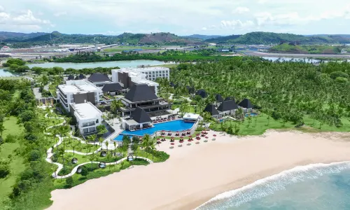 Pullman Lombok Merujani Mandalika Beach Resort