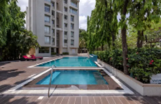 Quality Inn Patria Suites, Rajkot